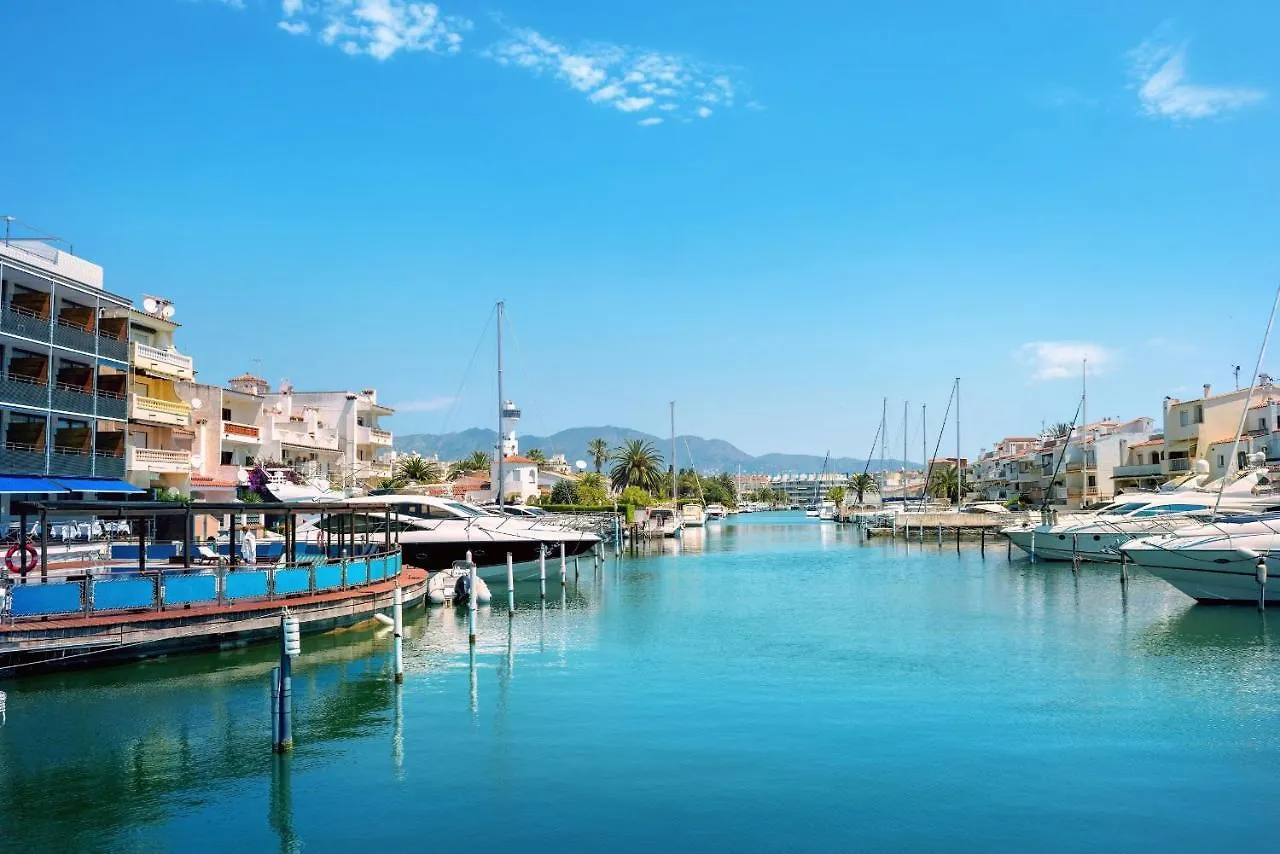 Precioso Apartamento Welcs 006 Con Balcon Apartment Empuriabrava