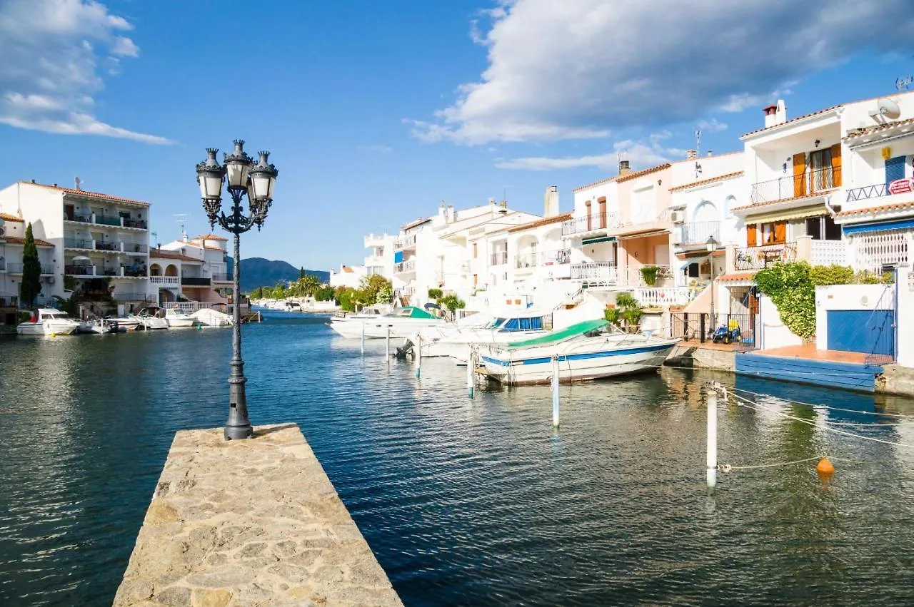 Precioso Apartamento Welcs 006 Con Balcon Apartment Empuriabrava